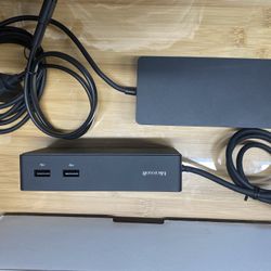 Microsoft Surface Docking Station 1661