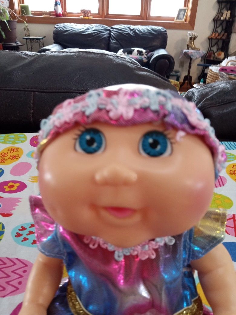 2018 Cabbage Patch Baby Girl Doll