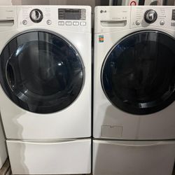 LG Washer And dryer