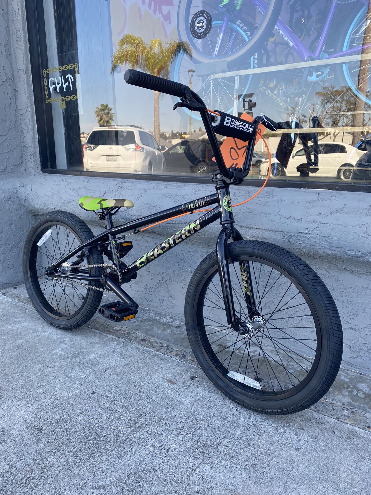 NEW Eastern 20” Lowdown BMX Bike Bicycle Kids Freestyle - Gt SE Throne Elite Sunday Subrosa 