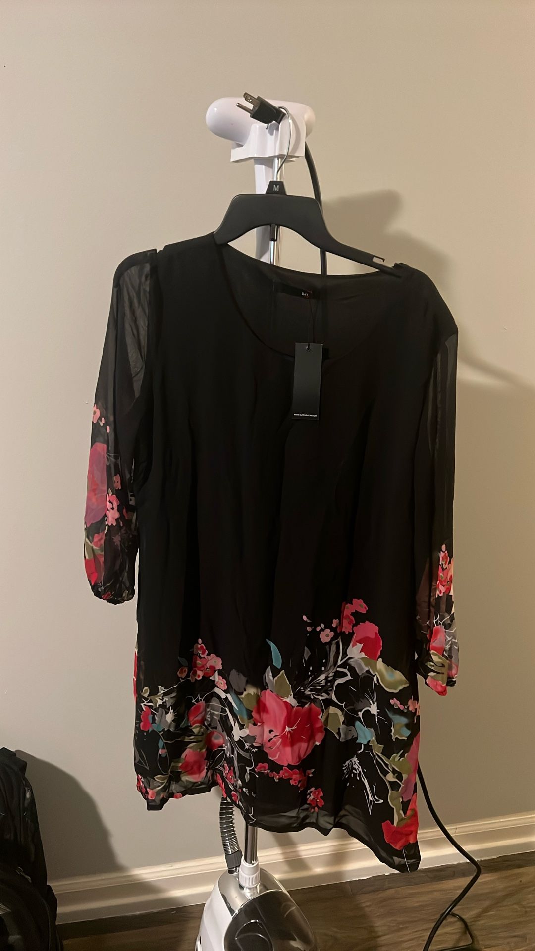 DJT Black Dress size L