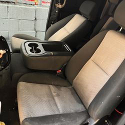 nnbs chevy/gmc seats 
