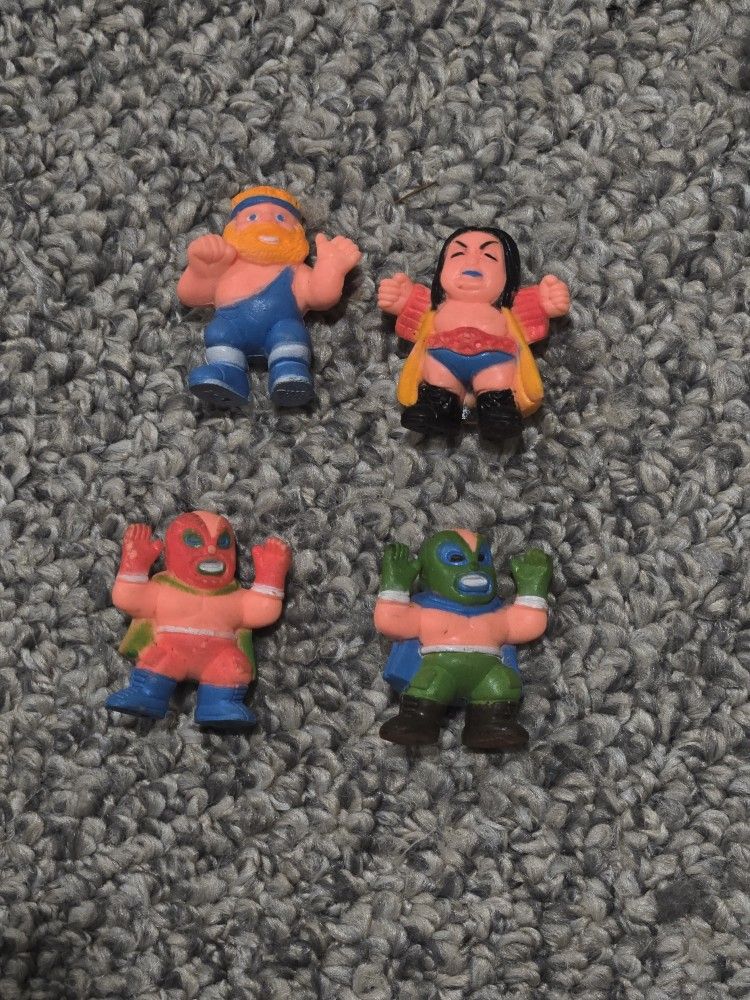 Soma mini ninja wrestlers