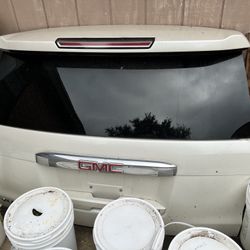 GMC Yukon Puerta Trasera (cajuela) 