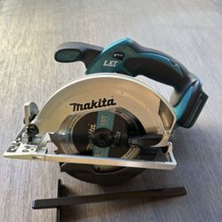 Makita 18V LXT Lithium-Ion Cordless 6-1/2 in. Lightweight Circular Saw and General Purpose Blade (Tool-Only