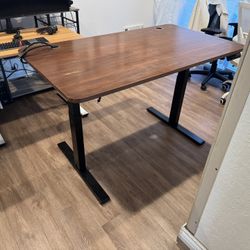 Standing desk 