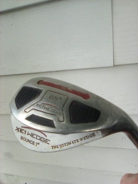 XE1 Wedge