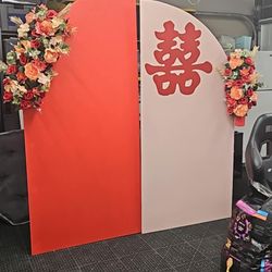 Backdrop With Flowers