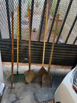 Garden Tool Set – Rake, Shovel, Fork, Hoe