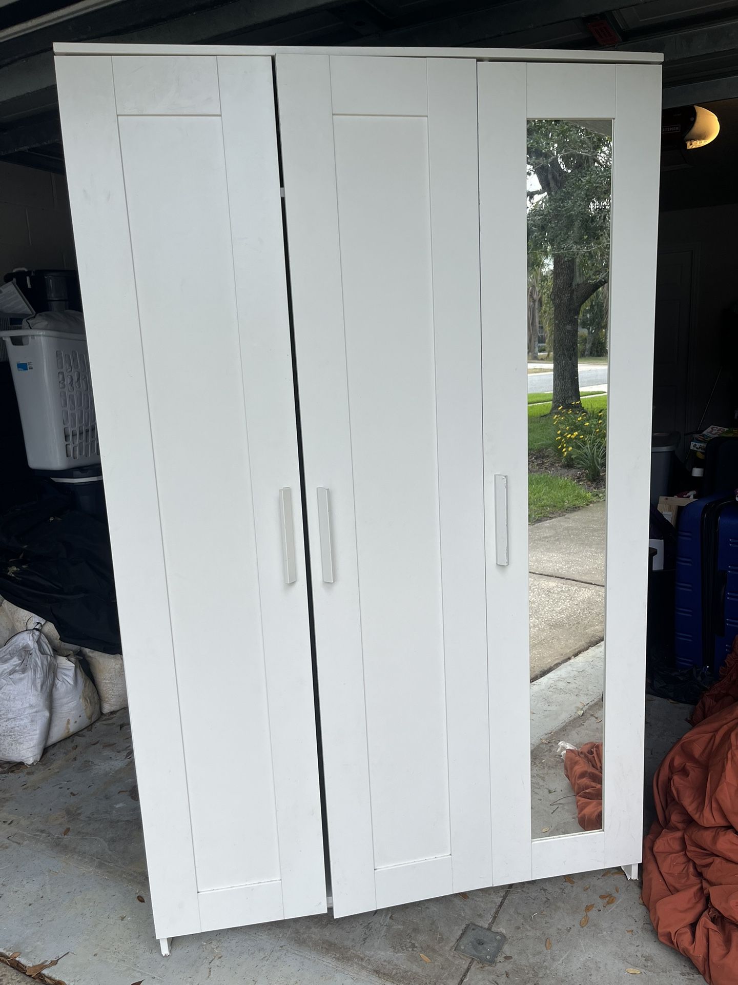 White Closet Vanity/Armoire 135 OBO