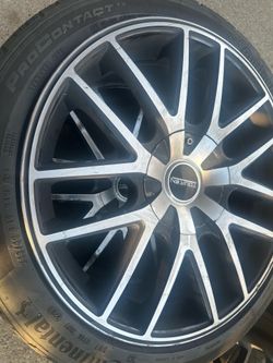Used wheels with almost new tires 245/40/19