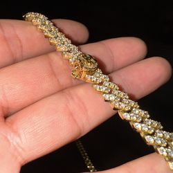18k Gold Plated Cuban  Choker 18”
