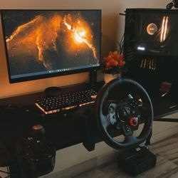 Insane PC And Monitor Setup For Cheap