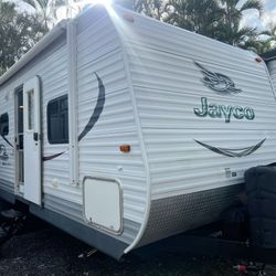 2015 JAYCO 28 Ft