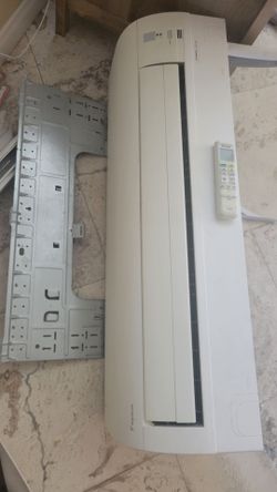 Daikin 1.5‑Ton Outdoor Air Conditioner – Excellent Condition