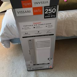 Portable Air Conditioner ‘Vissani’ Like New! 6000 BTU