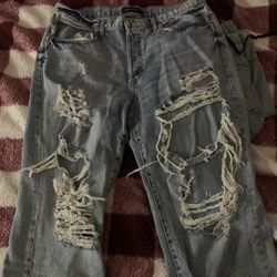 Aeropostale ripped pants 
