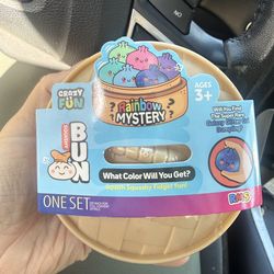 Rainbow mystery bun / dumpling