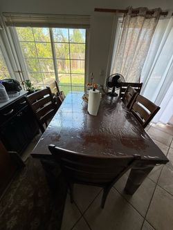 Dining Table with 6 Chairs