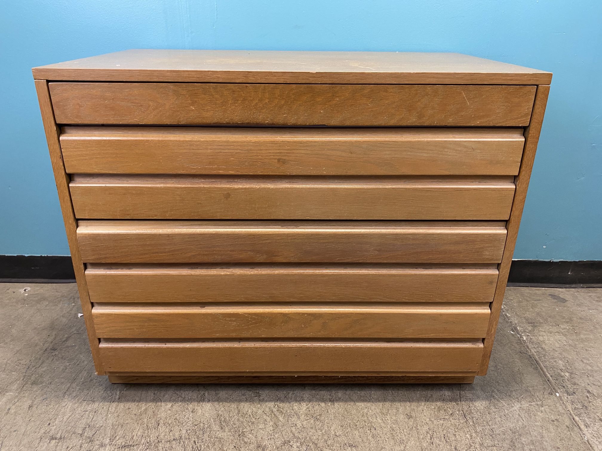 Vintage Sligh Furniture Cross Country Four Drawer Dresser