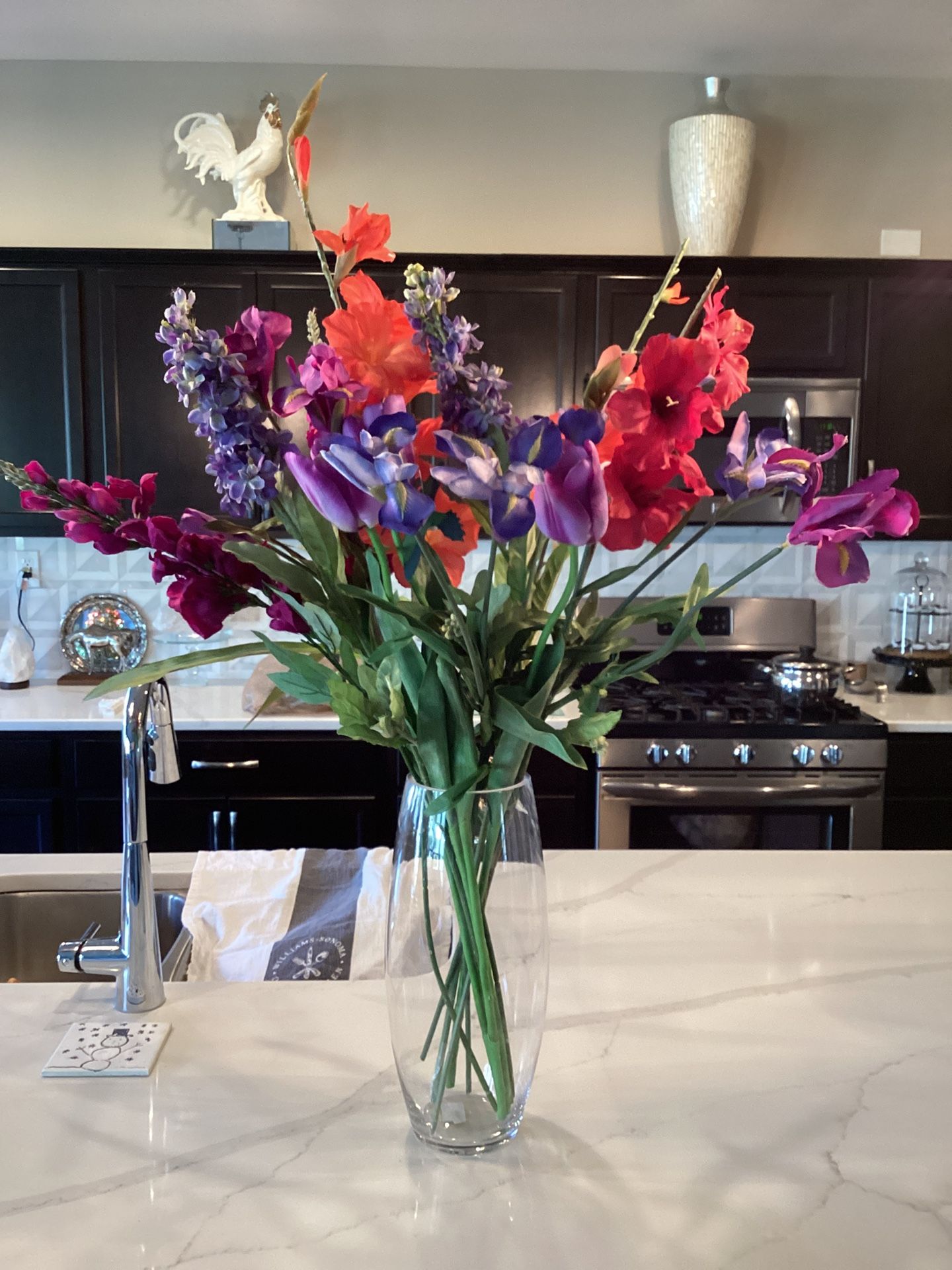 30” Bouquet of Silk Purple Tulips, Iris, Delphinum, Orange Gladiolus in 14” Vase (vase has $22 price tag)(SEE PHOTOS)