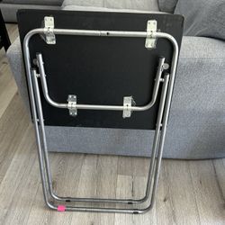 Folding Tabl
