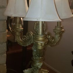 ANTIQUE CANDELABRA LAMP