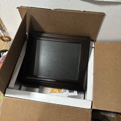 Concealment picture frame