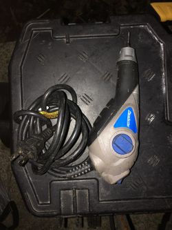 Grout tool remover with diamond tip