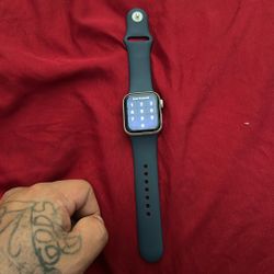 Apple Watch Se 2nd Gen (40mm)