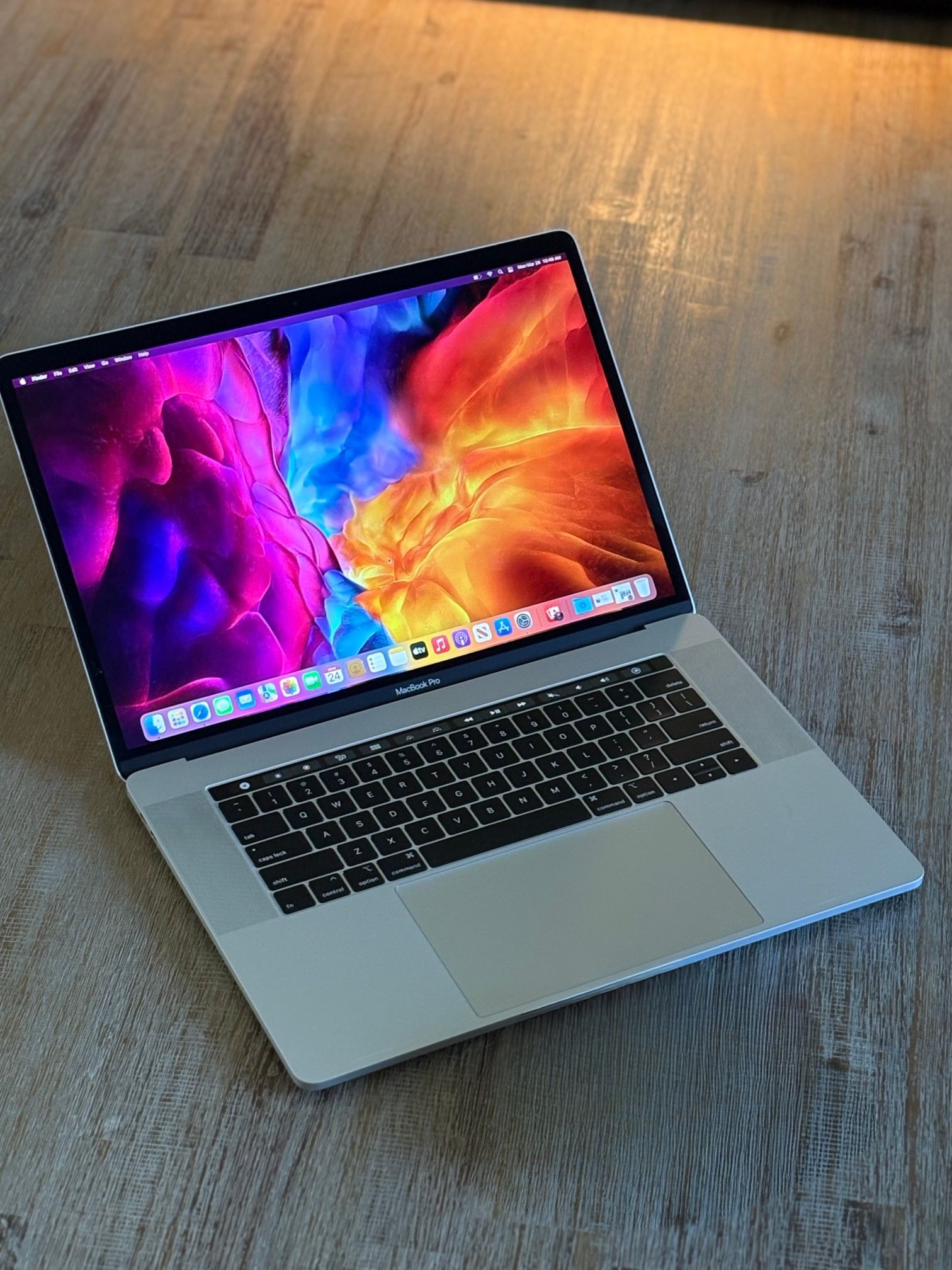 15” Macbook Pro (2.9Ghz i7) 16gb / 500gb