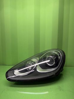 2015 2016 2017 2018 PORSCHE CAYENNE Left Driver Side Headlight OEM 7P5.941.751.G