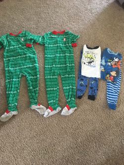 4T pajamas