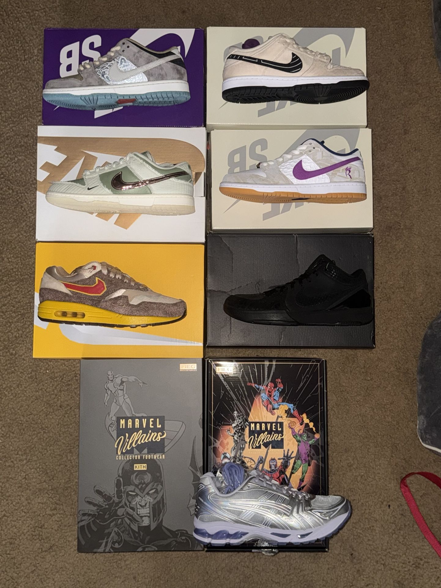 Nike Shoes Sz 9