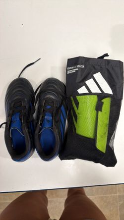Like New Size 12 Soccer Cleats/Shin Guards