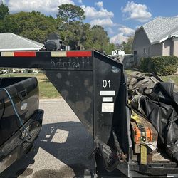 Gooseneck trailer
