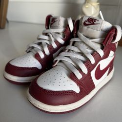 Jordan 1s Size 8