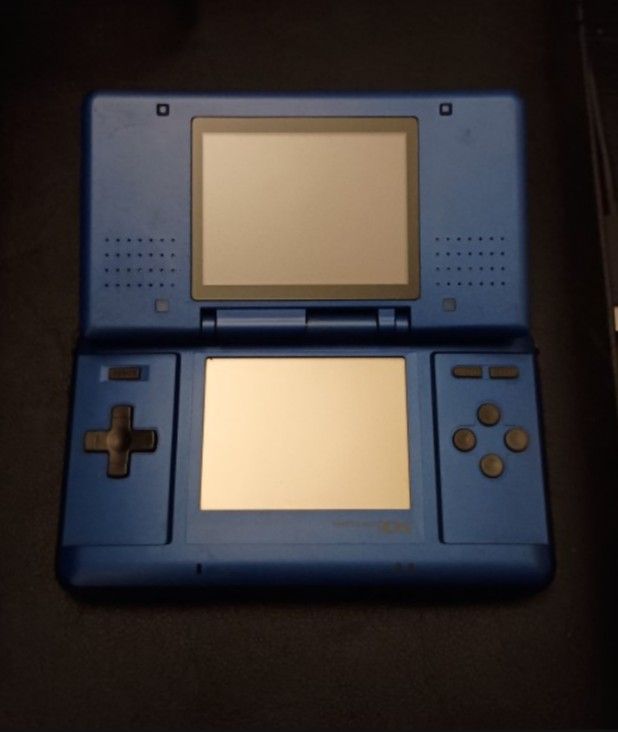 Nintendo DS (Cobalt Blue)