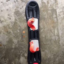 Kids snowboard