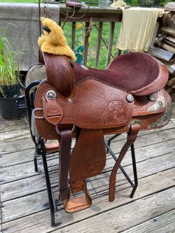 Brand new western saddle