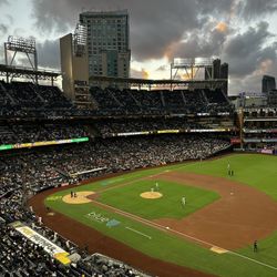 Padres Dodgers - Mon June 9 (2x Seats) Baseball