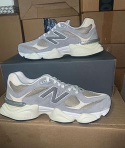 Brand New men's new balance 9060 slate grey Timberwolf size 9.5 only