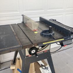 Table saw 10 inch Craftsman