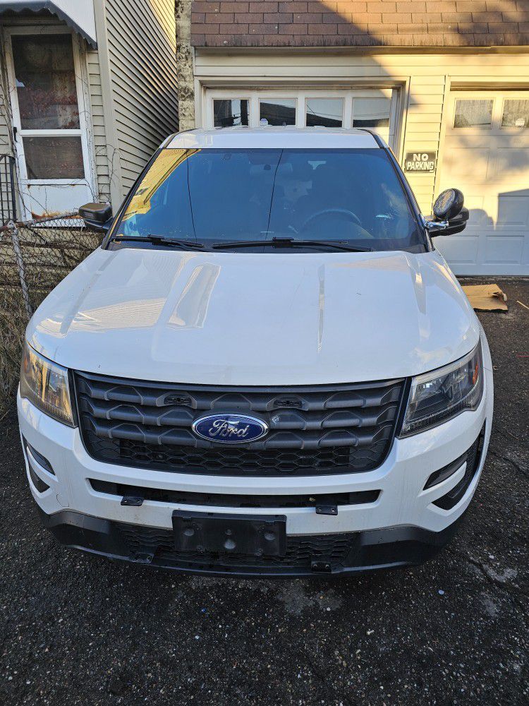 Parting Out Ford Police Interceptor Utility parts