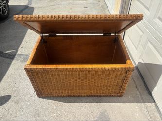 Modern Wicker Wood Trunk 36x20x20