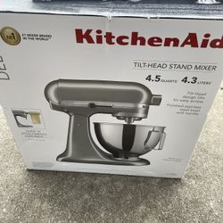 Kitchen Aid Mixer