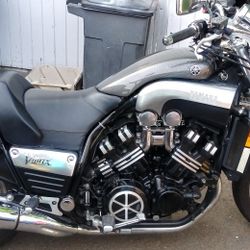 2001 Yamaha Vmaxx 1200