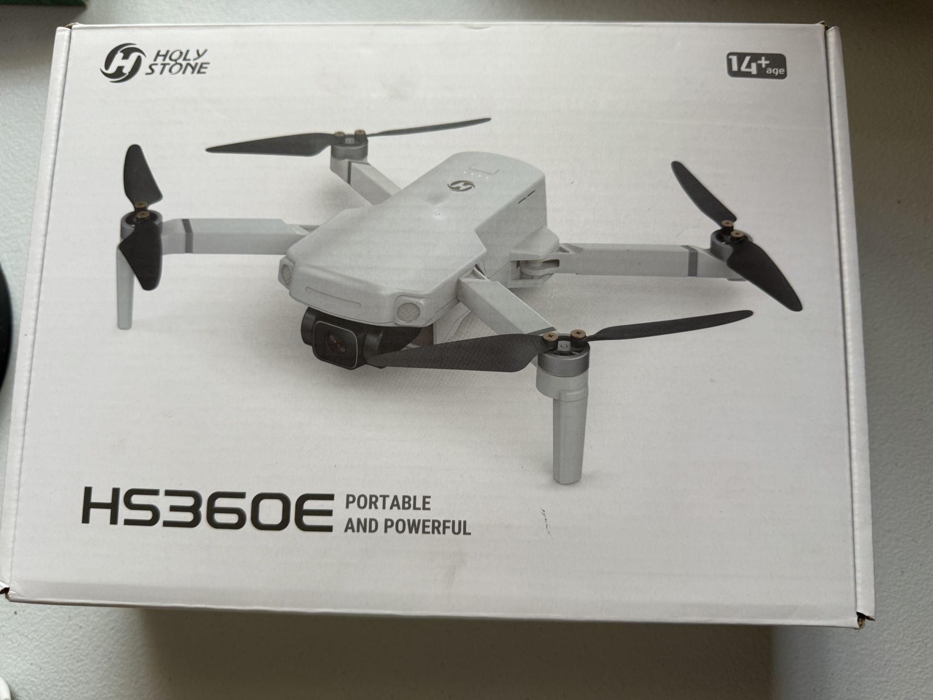 Dron Hs360e