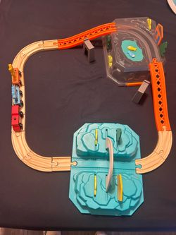 Wooden Train Set ($15 Firm) Ages 3+