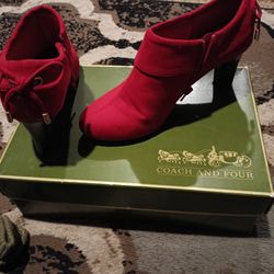 New Coach Boots For 50.00 Size 7.5 Nice